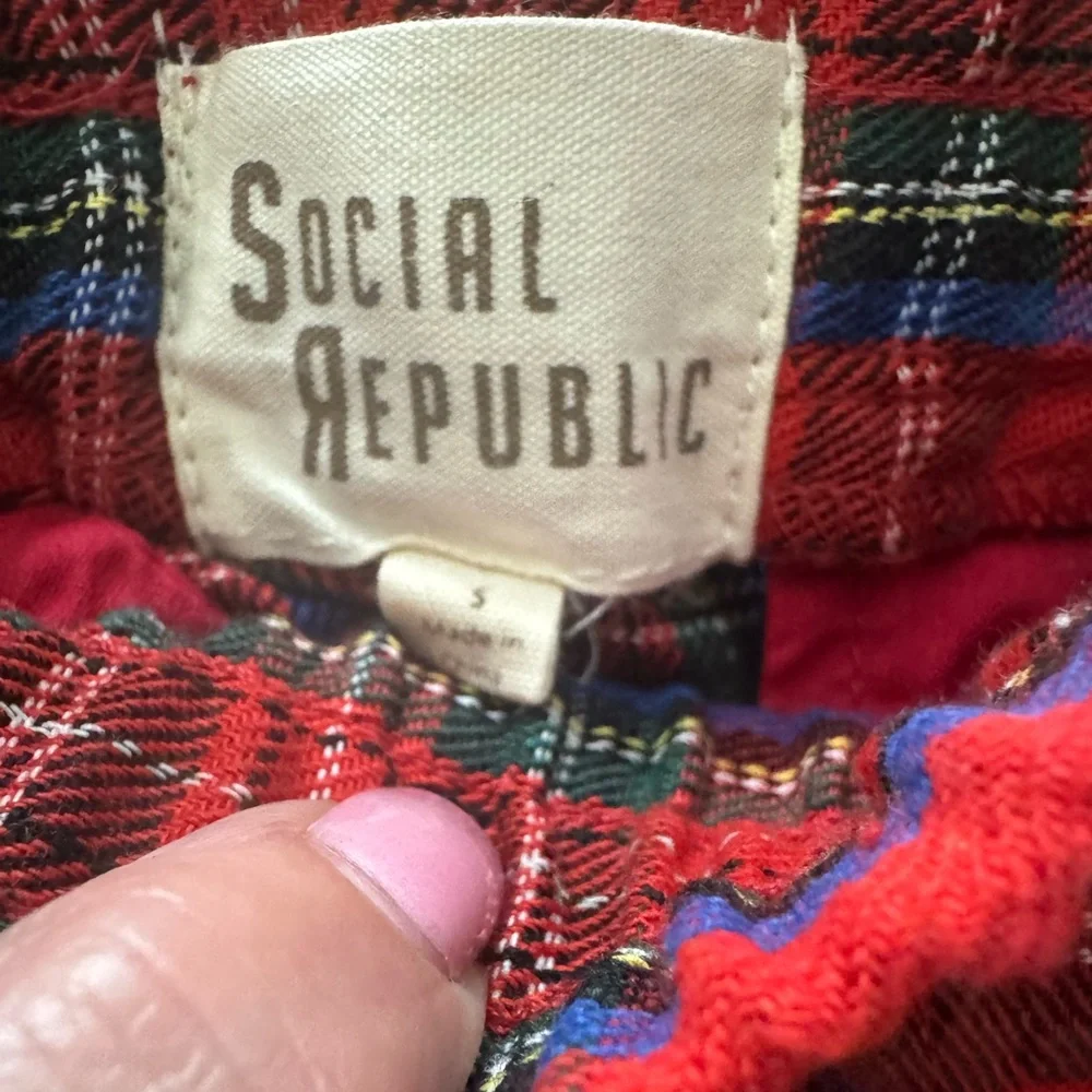 Social Republic Red Plaid Jogger Pants Side Stripe Drawstring